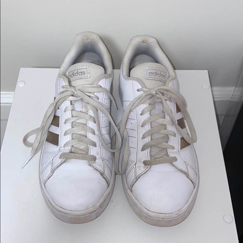 Adidas Grand Court Shoes